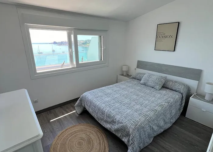 Διαμέρισμα Atico Silgar 18 *